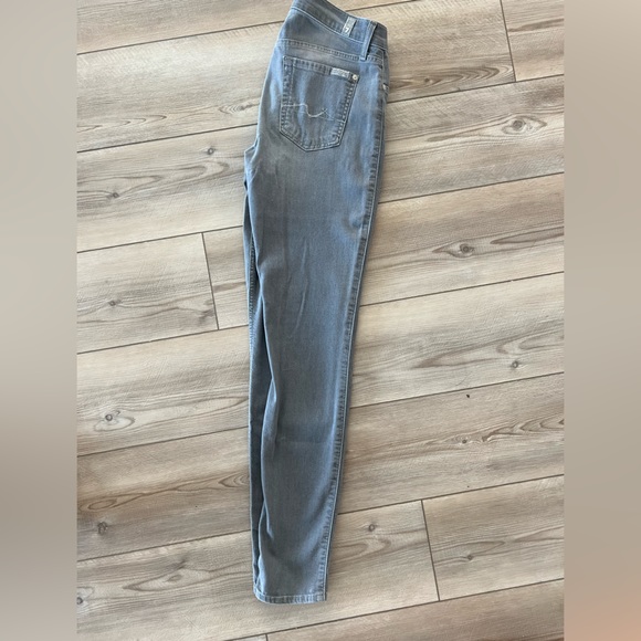 Women’s 7 for all mankind jeans - Picture 4 of 4